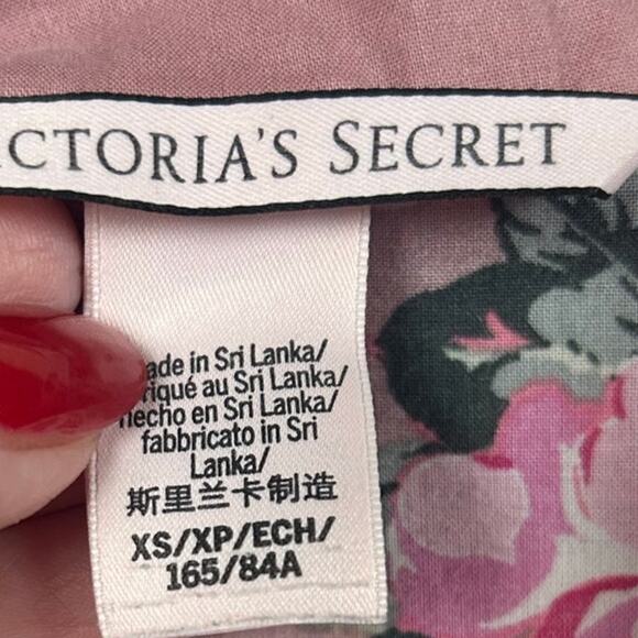Victoria’s Secret Pink Floral Pajamas size XS - Picture 3 of 8